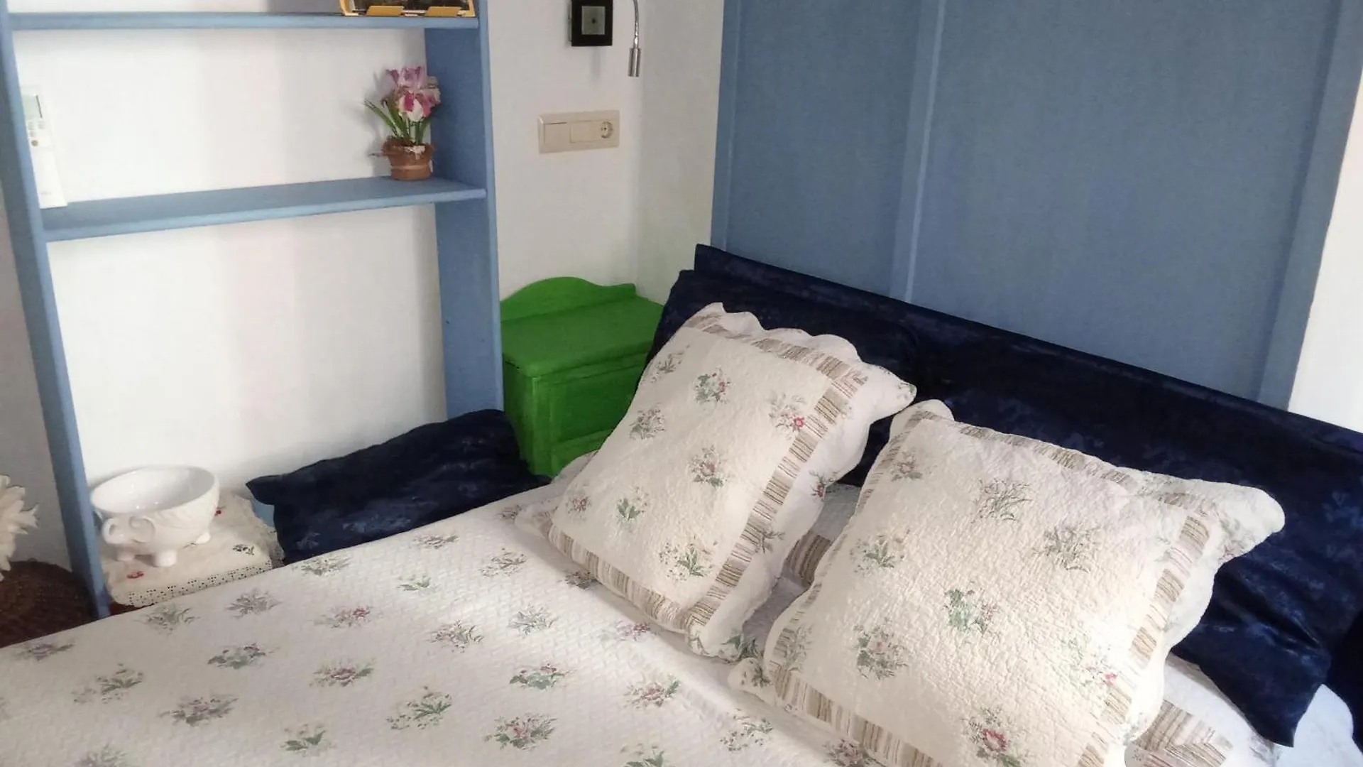 La Casa De Alicia Apartman Granada