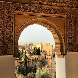 Warm Albayzin - Free Parking 15 Min Away Granada